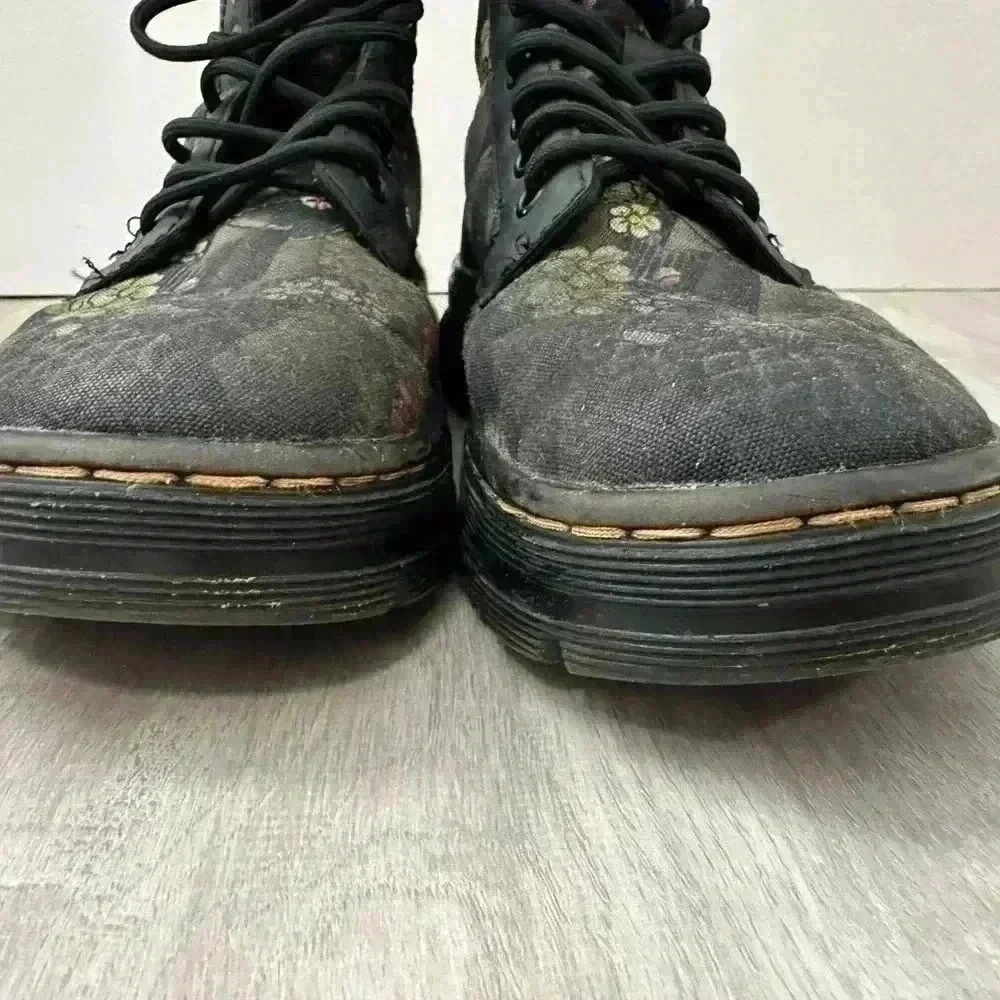 Dr Martens Boots Floral Print Black‎ Lace Up Combat Chunky Platform SZ 5 - Picture 9 of 11